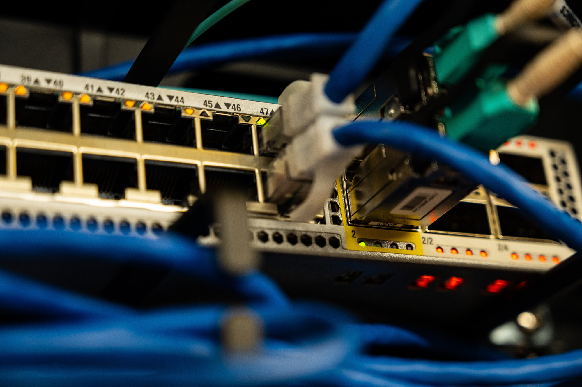 What is local area network? And list an example of LAN? | ssla.co.uk